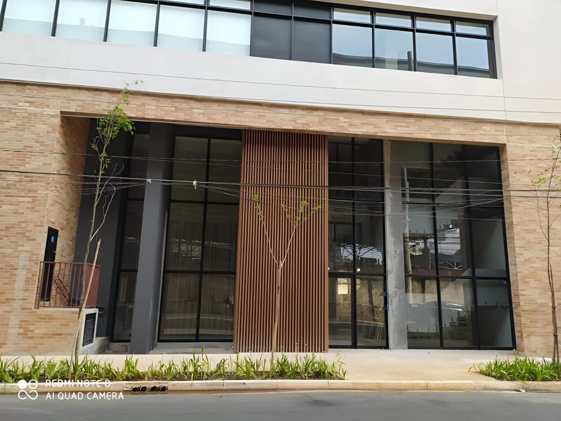 Resort, Piscina E Natureza Em Sp *